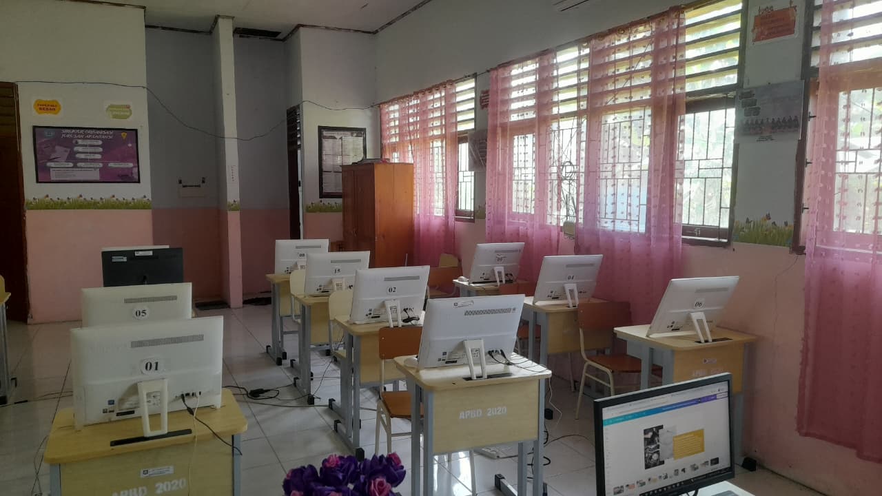 Lab Akuntansi Keuangan Lembaga